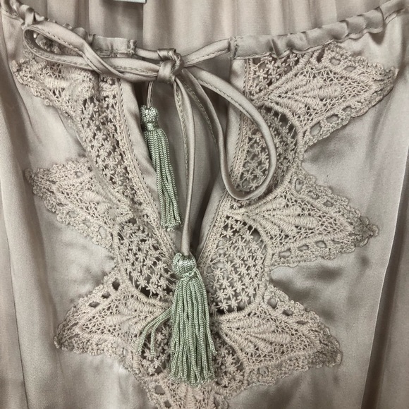 Boston Proper Peasant Boho Top Blouse Lace Fitted Waist Cold Shoulder Tie Front - Picture 3 of 11